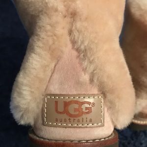 Ugg short ladies boots-with fur